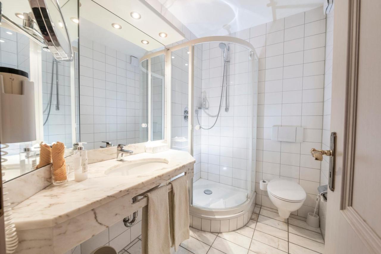 Hotel Poeker Meppen Bagian luar foto