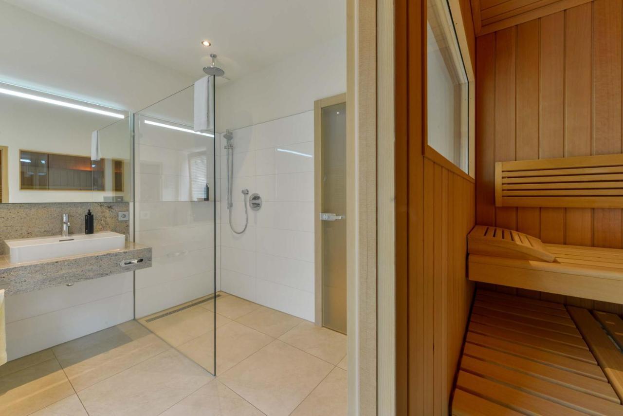 Hotel Poeker Meppen Bagian luar foto