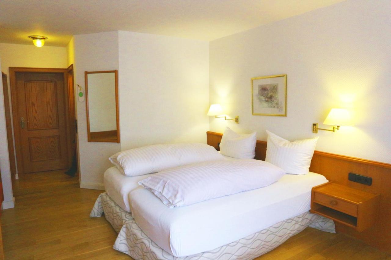 Hotel Poeker Meppen Bagian luar foto